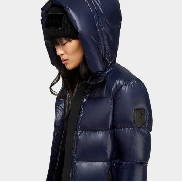 AVA - CA EN L120507 NIGHT BLUEI
Size: L
Color: Night Blue
Vendor: Rudsak - Picture 5 of 7